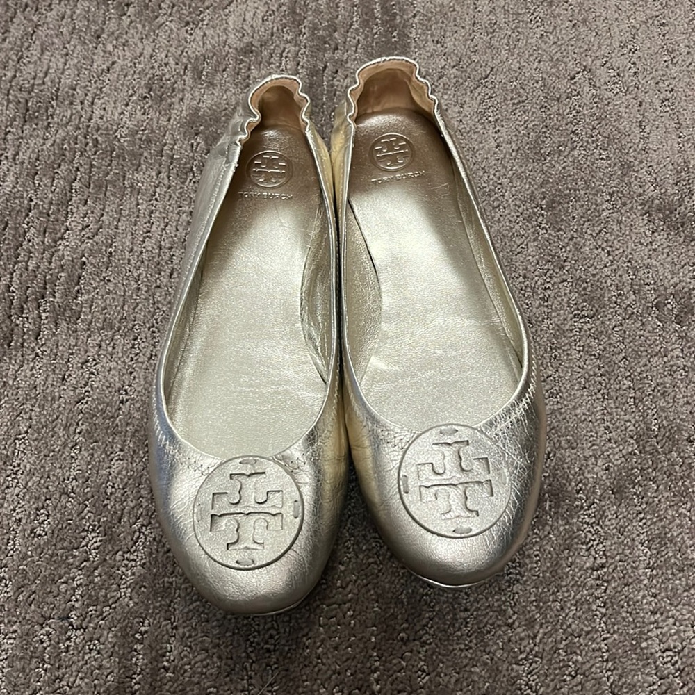 Toty burch ballet flats size 9.5